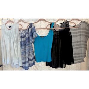 Bundle Of 5 Tops Size Large EUC